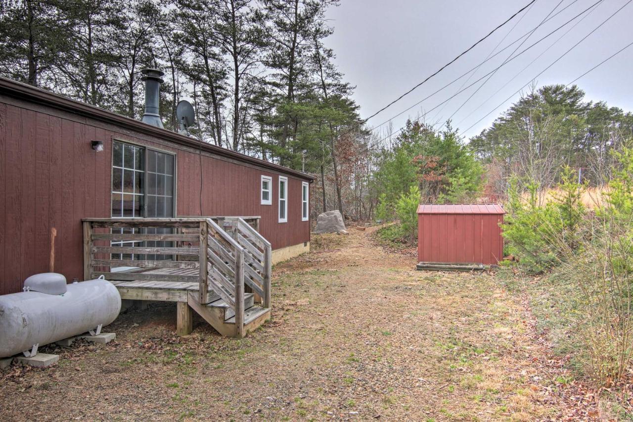 Cozy Asheville Cottage With Grill And Fire Pit! 외부 사진