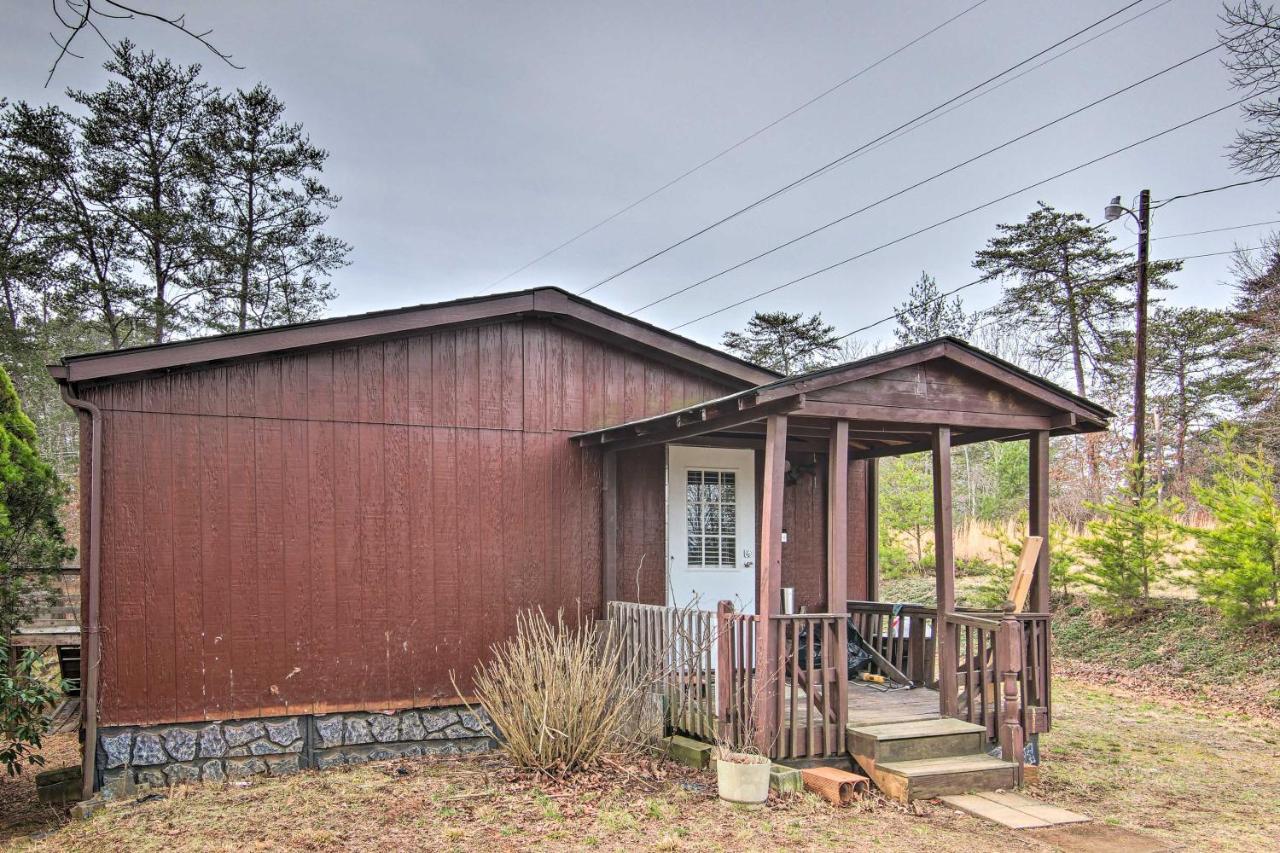 Cozy Asheville Cottage With Grill And Fire Pit! 외부 사진